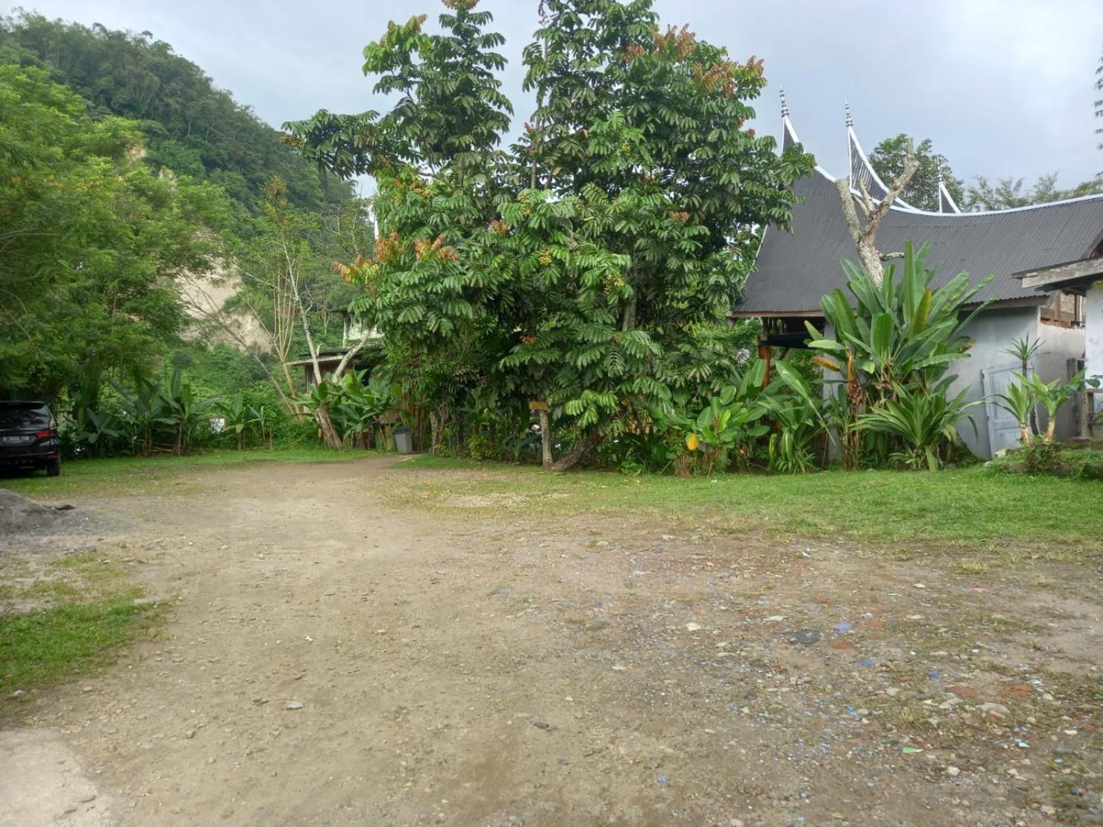 Canyon Jungle Stay Bukittinggi Exterior foto